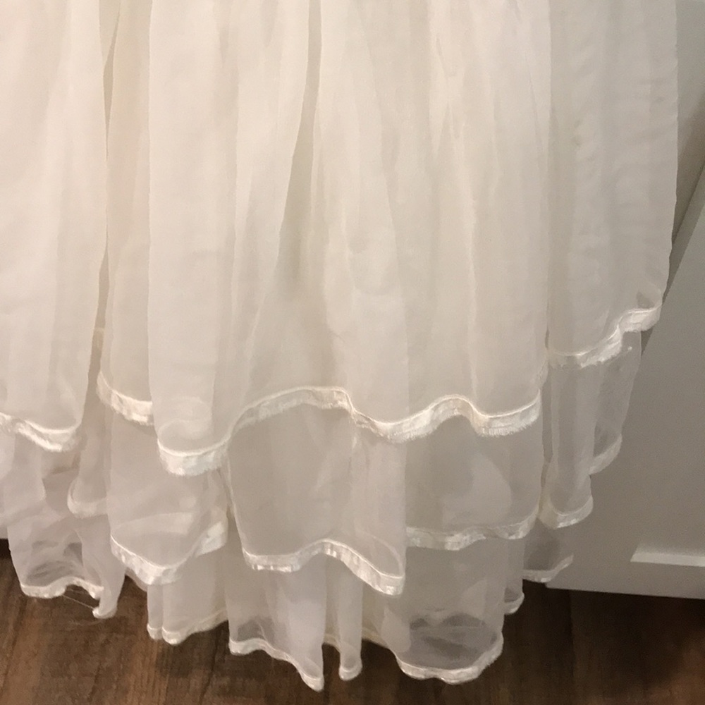 Vintage La Mendola Tiered Slip Nightgown White Nylon Childs Size Small Lace USA - Picture 4 of 10
